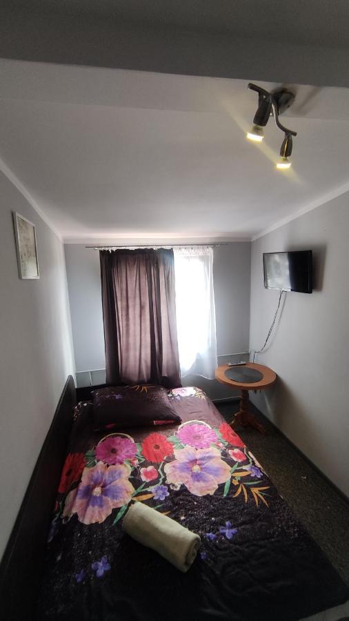 Zajazd Pod Lwem Trzebnica Extérieur photo